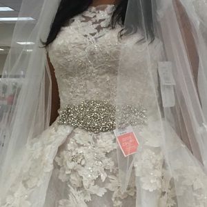 Oleg Cassini Wedding Dress